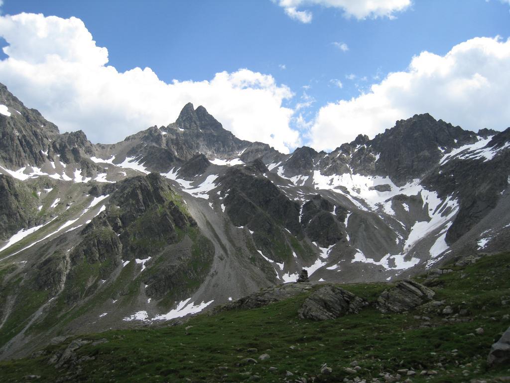Haus Birgit Hotell Pettneu am Arlberg Eksteriør bilde